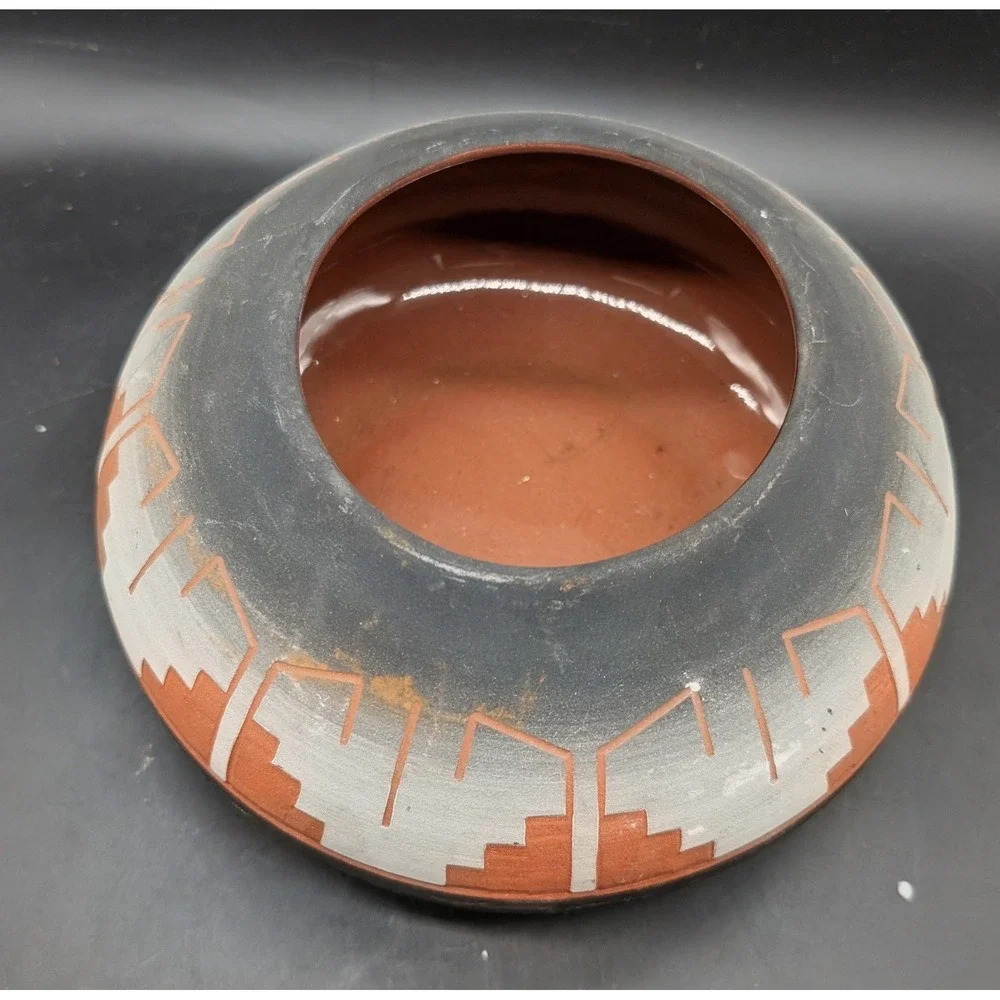Southwestern Etched Terracotta Seed Pot Signed Geometric Clay Pottery Red Grey